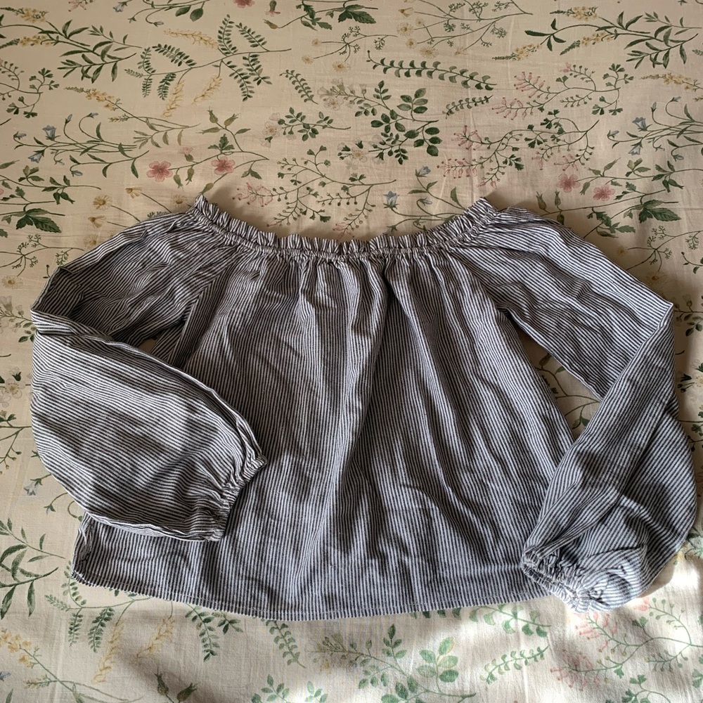 Brandy Melville grey and White Striped Off-Shoulder Top